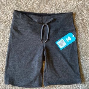 NWT rabbit EZ shorts